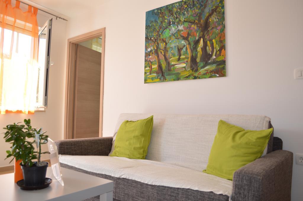 Apartment Sonia Ičići 外观 照片